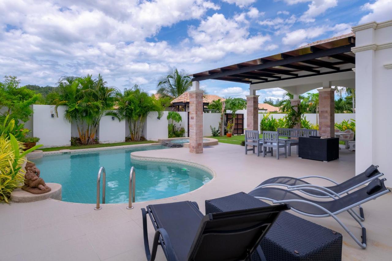 Villa Orchid Paradise Homes 203 *